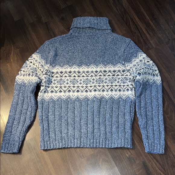 Ladies Blue and White Turtleneck Sweater - Picture 4 of 4